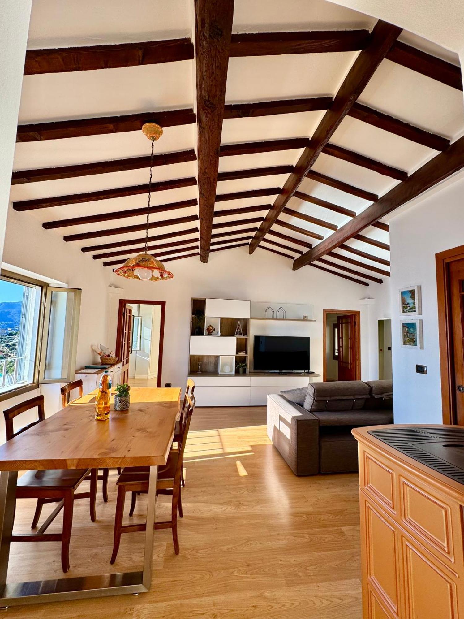 Kiss Of Sea - Balzi Rossi & Baia Beniamin Apartment Ventimiglia Luaran gambar